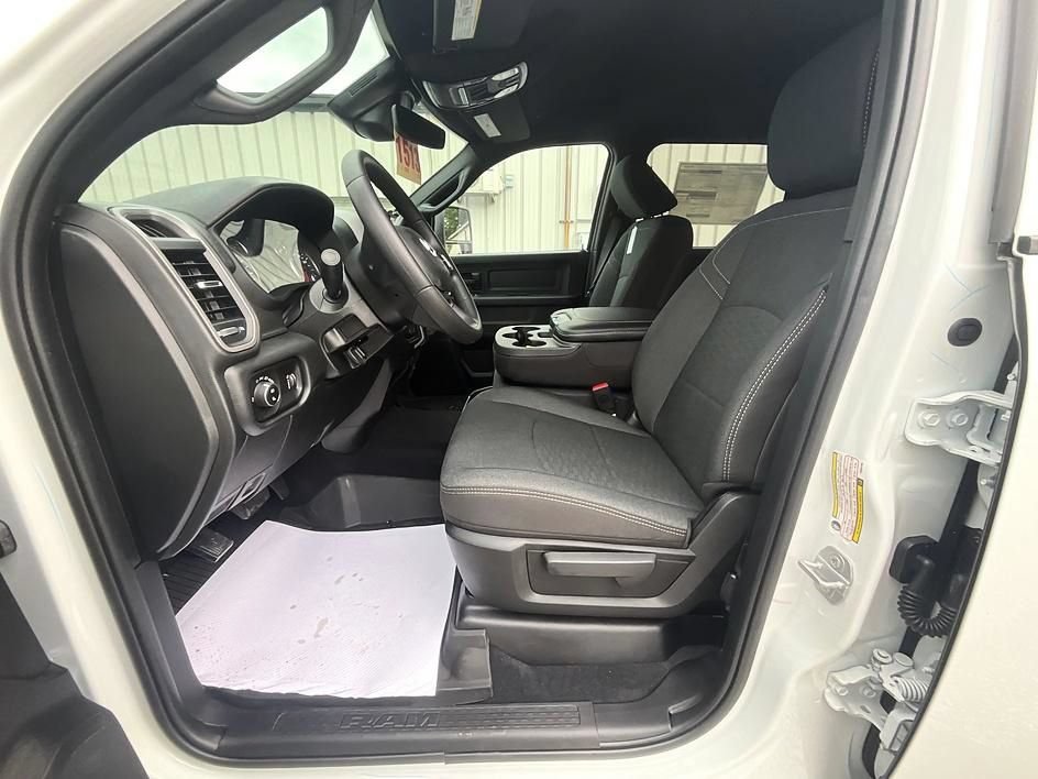 New 2026 RAM 2500 Tradesman AWD/4WD image 14