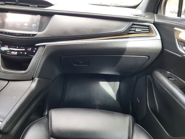 Used 2019 Cadillac XT5 Platinum AWD/4WD image 26