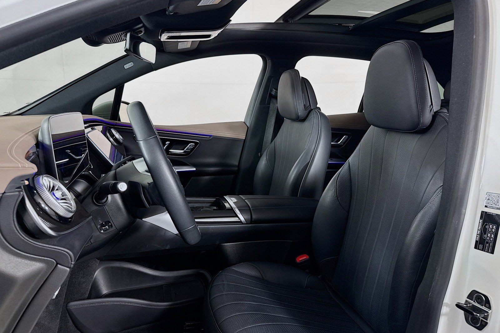 Certified 2023 Mercedes-Benz EQE 500 4MATIC SUV image 16