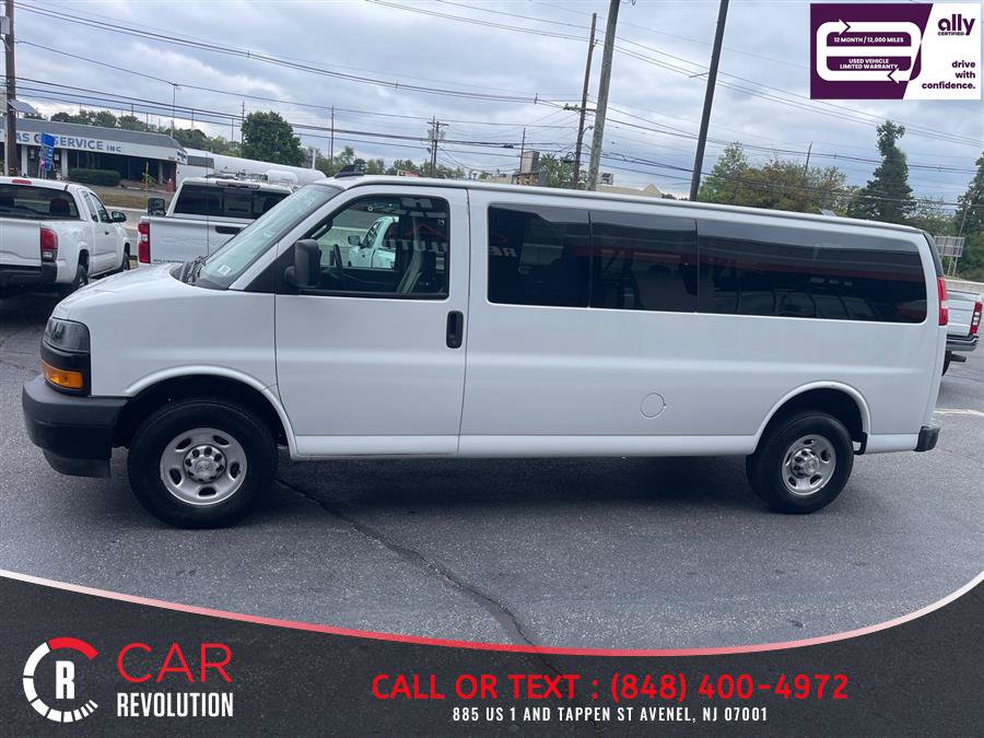 Used 2023 Chevrolet Express 3500 LS RWD image 4
