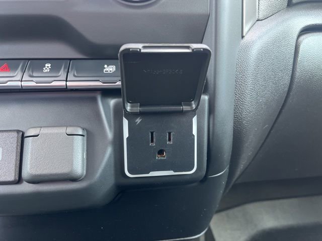 Used 2024 Chevrolet Silverado 2500 Custom w/ Custom Value Package image 32