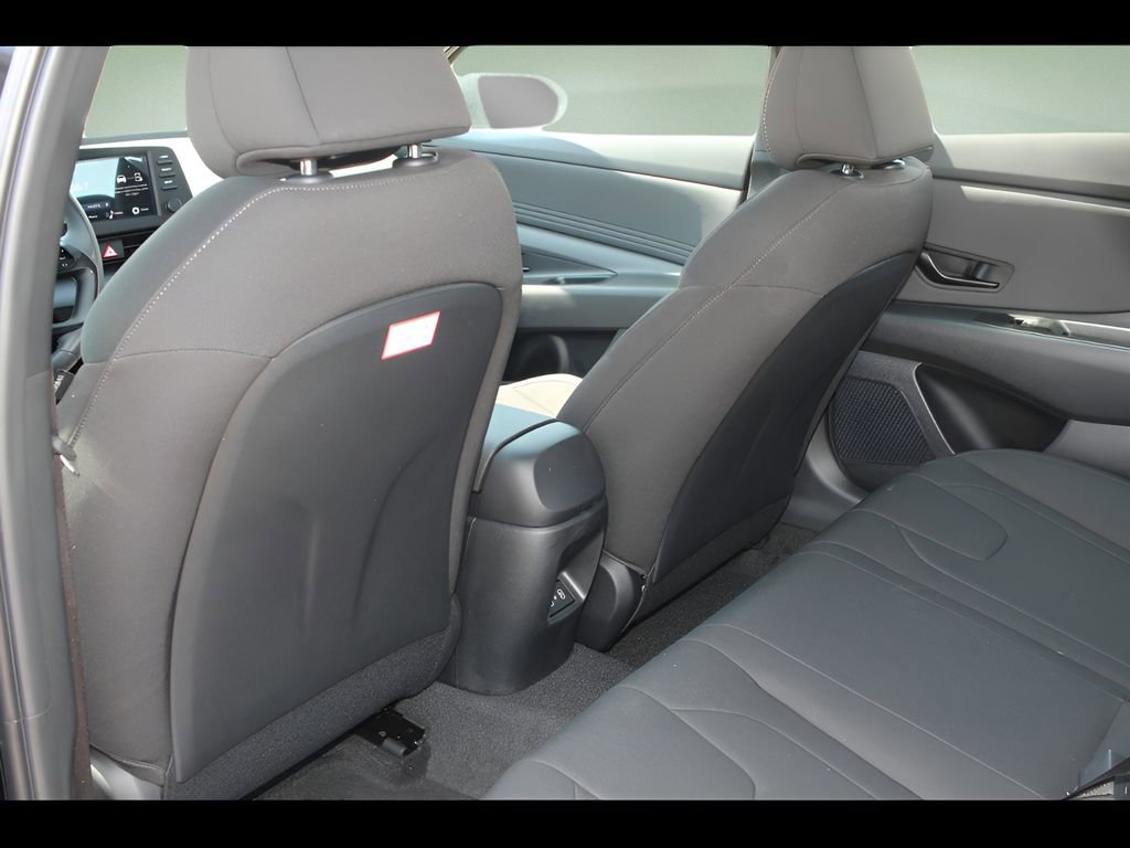 New 2025 Hyundai Elantra Sport w/ Cargo Package image 14
