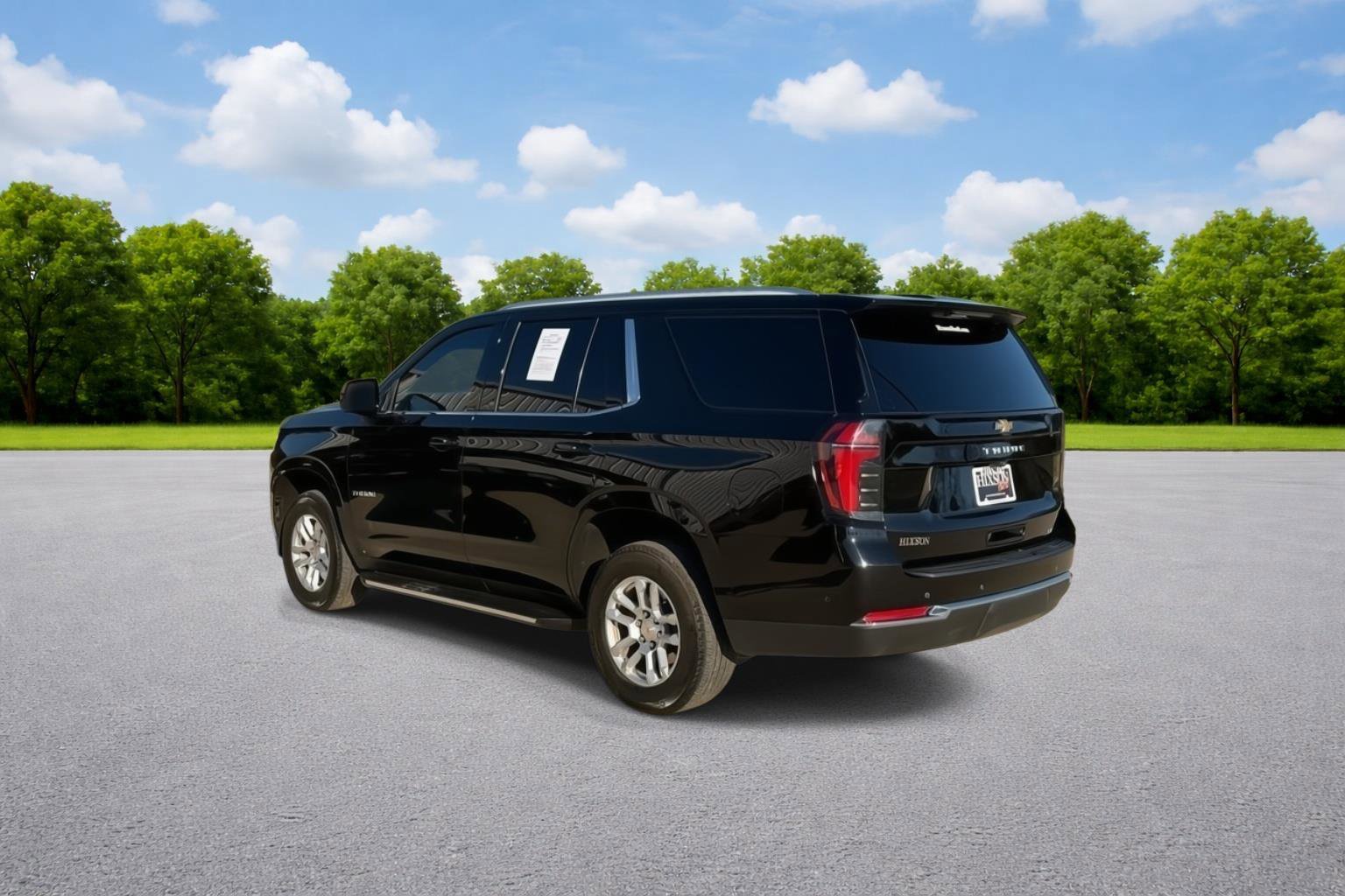 Used 2025 Chevrolet Tahoe LT image 8