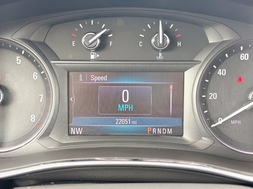 Used 2020 Buick Encore Preferred w/ Safety Package FWD image 28