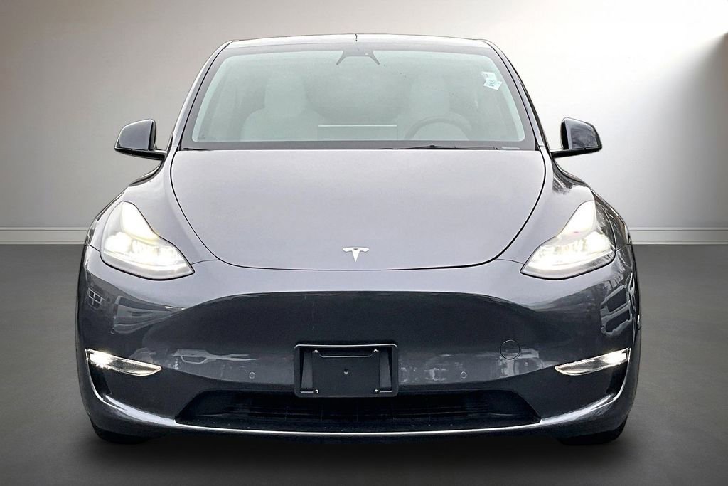 Used 2022 Tesla Model Y Performance image 2