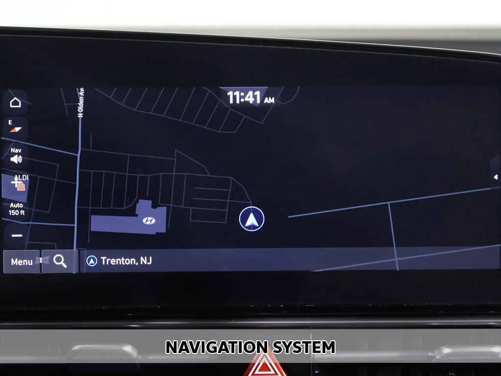 Certified 2024 Hyundai Elantra SEL image 3