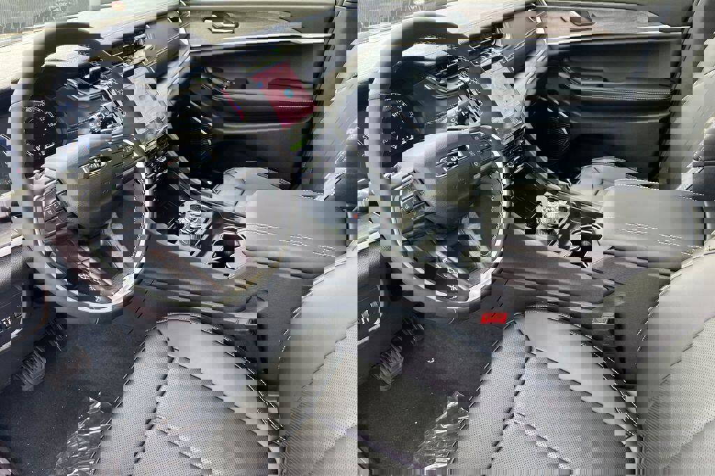 New 2025 Jeep Grand Cherokee L Limited w/ Luxury Tech Group II image 7