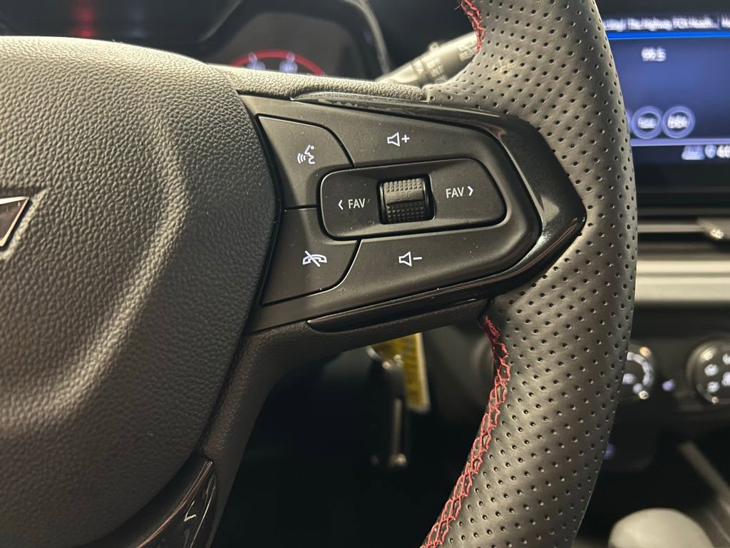 Used 2024 Chevrolet Trax RS w/ Driver Confidence Package image 11
