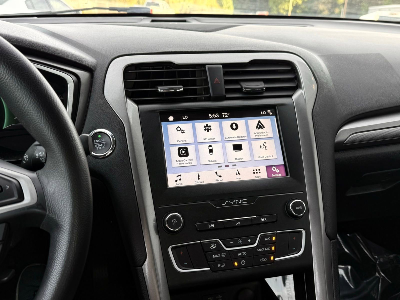 Used 2019 Ford Fusion SE image 37