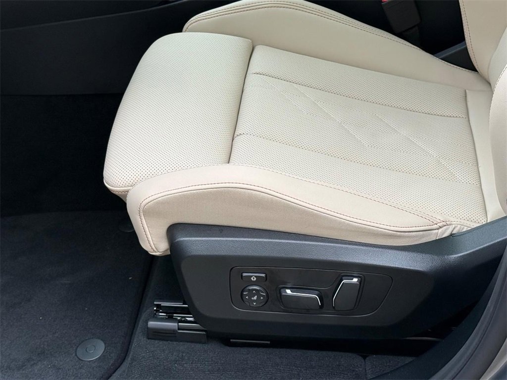 New 2026 BMW X3 xDrive30 w/ Convenience Package image 17