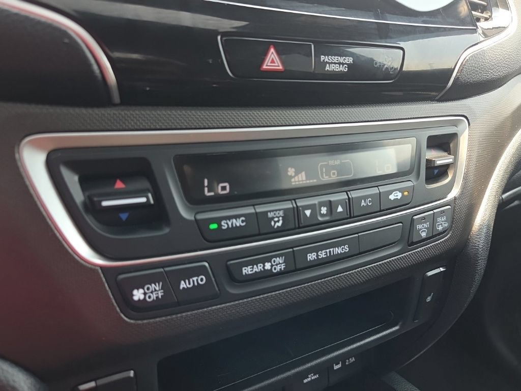 Used 2023 Honda Passport TrailSport image 26