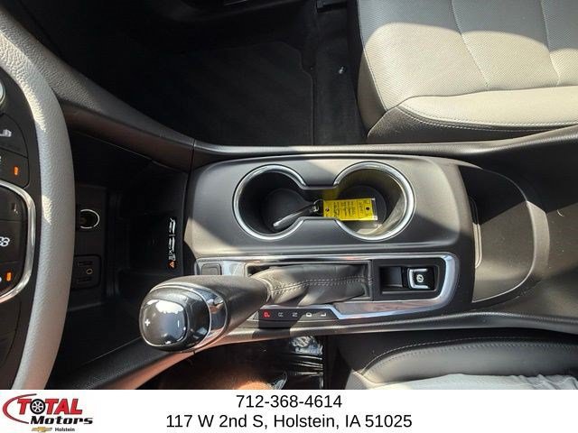 Used 2018 Chevrolet Equinox Premier AWD/4WD image 25