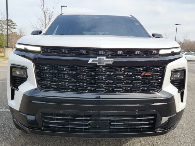 Used 2024 Chevrolet Traverse RS image 8