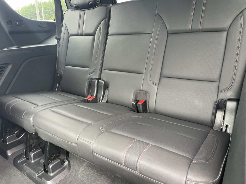 Used 2022 Chevrolet Tahoe RST w/ Luxury Package RWD image 14