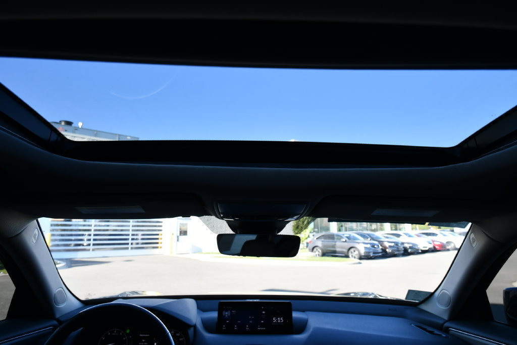Used 2023 Acura TLX FWD image 32