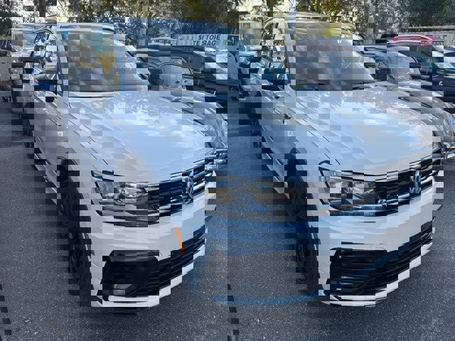 Used 2021 Volkswagen Tiguan SE R-Line