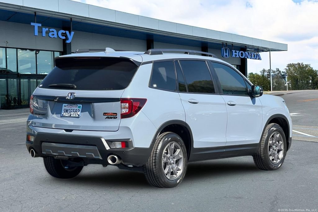 Certified 2024 Honda Passport TrailSport image 6
