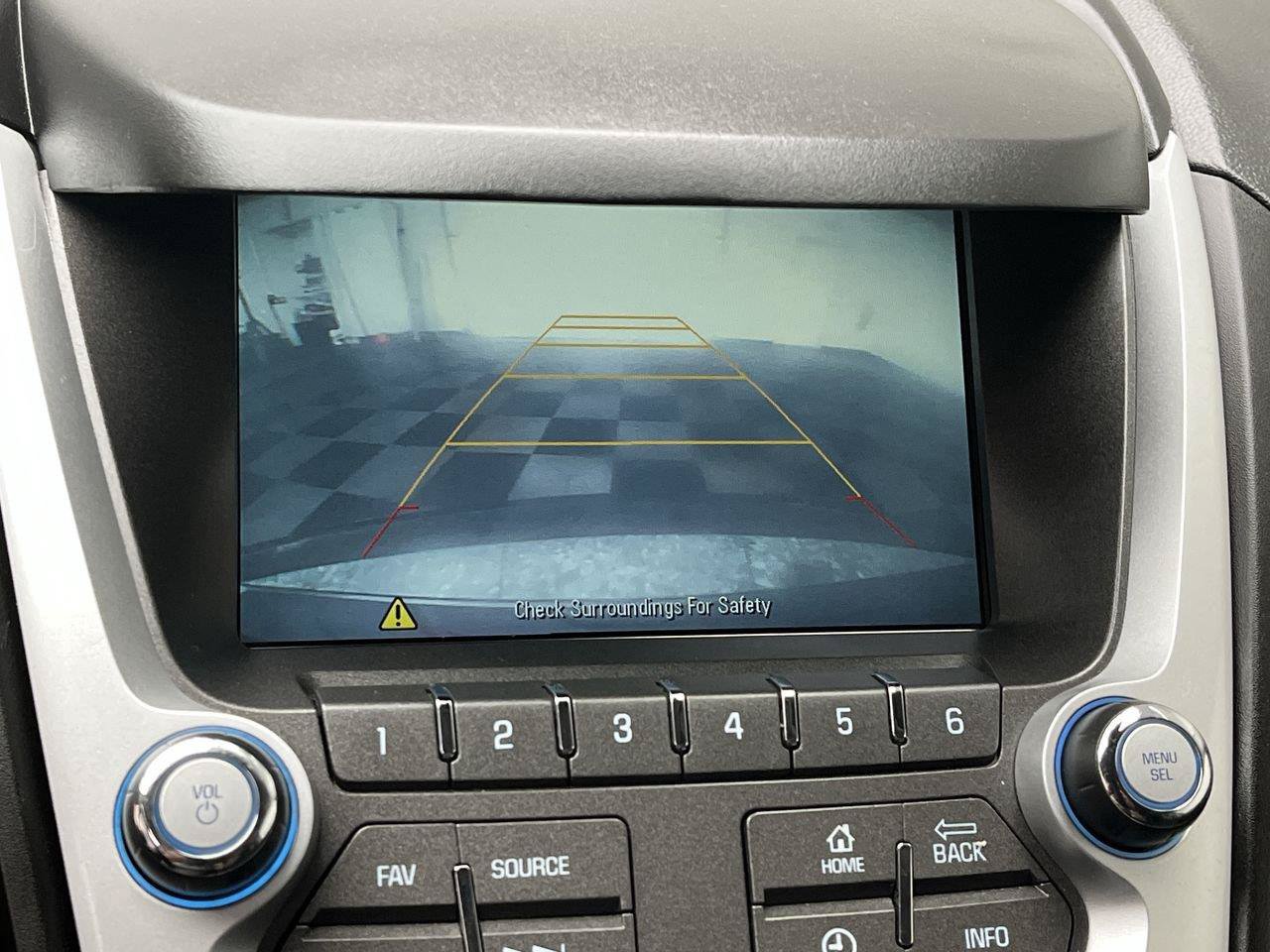 Used 2017 Chevrolet Equinox LT w/ Convenience Package AWD/4WD image 5