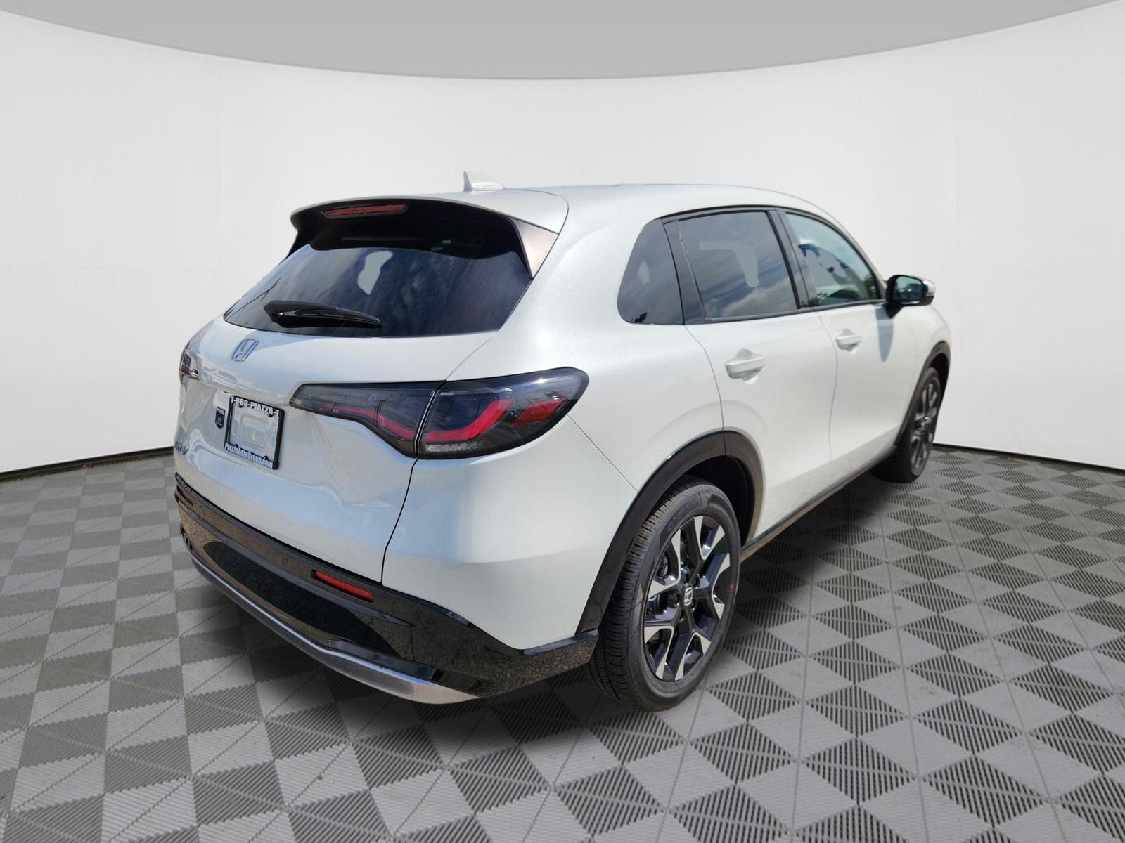 New 2027 Honda HR-V EX-L image 4