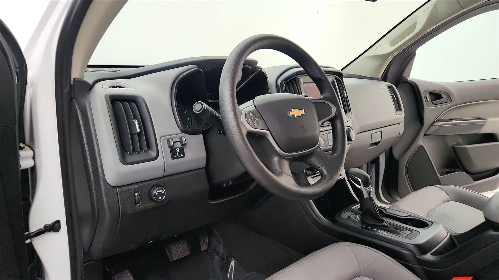 Used 2022 Chevrolet Colorado W/T w/ WT Convenience Package image 22