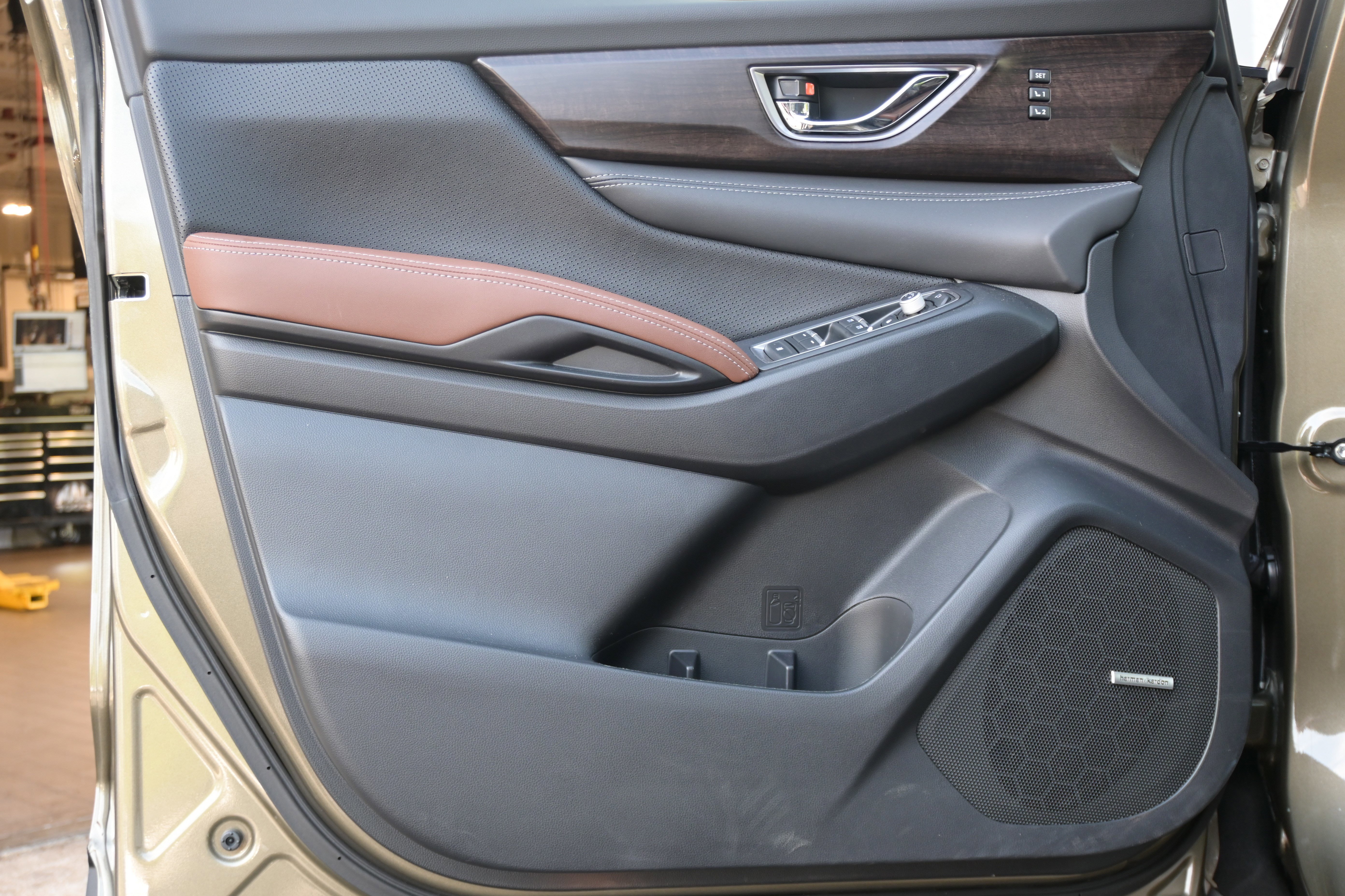 Certified 2026 Subaru Ascent Touring w/ Popular Package #1 AWD/4WD image 14