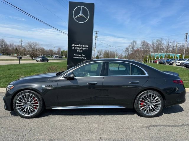 New 2026 Mercedes-Benz E 53 AMG e 4MATIC Sedan image 2