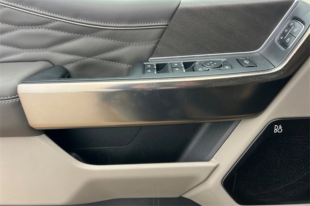 New 2026 Ford F350 Platinum w/ Platinum Plus Package image 11