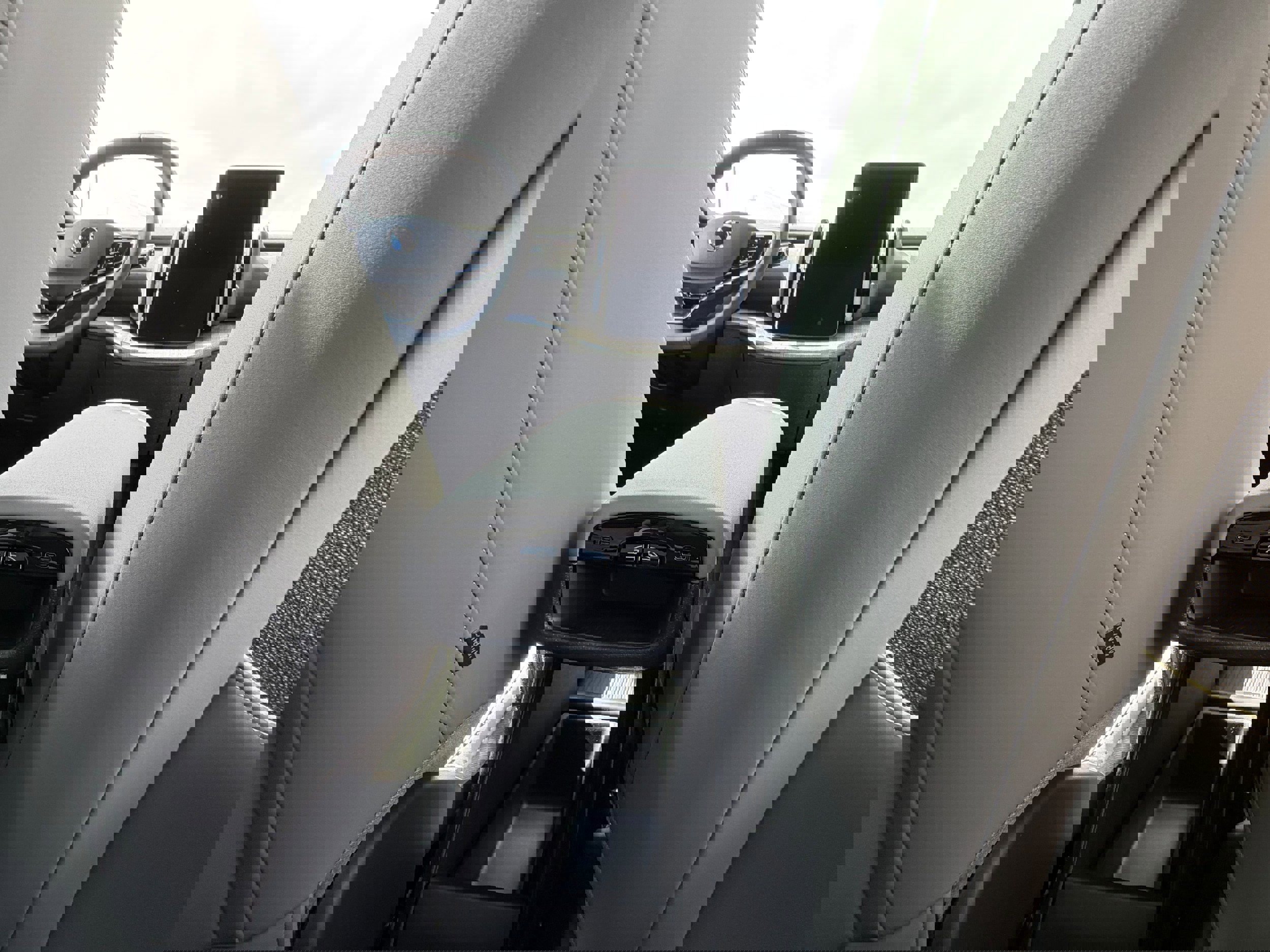 New 2026 Volvo EX30 Cross Country Ultra w/ Protection Package Premier image 12