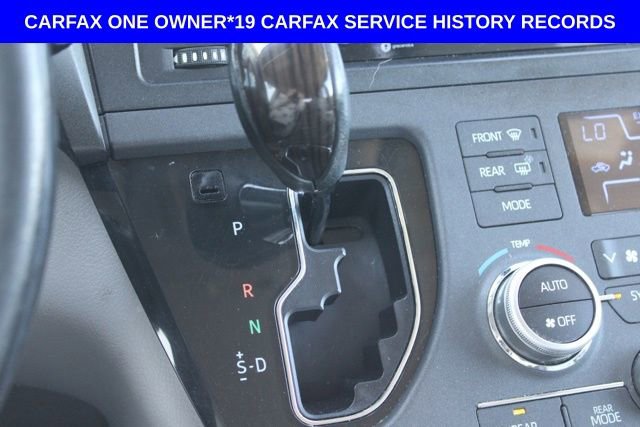 Used 2018 Toyota Sienna XLE w/ XLE Navigation Package image 41