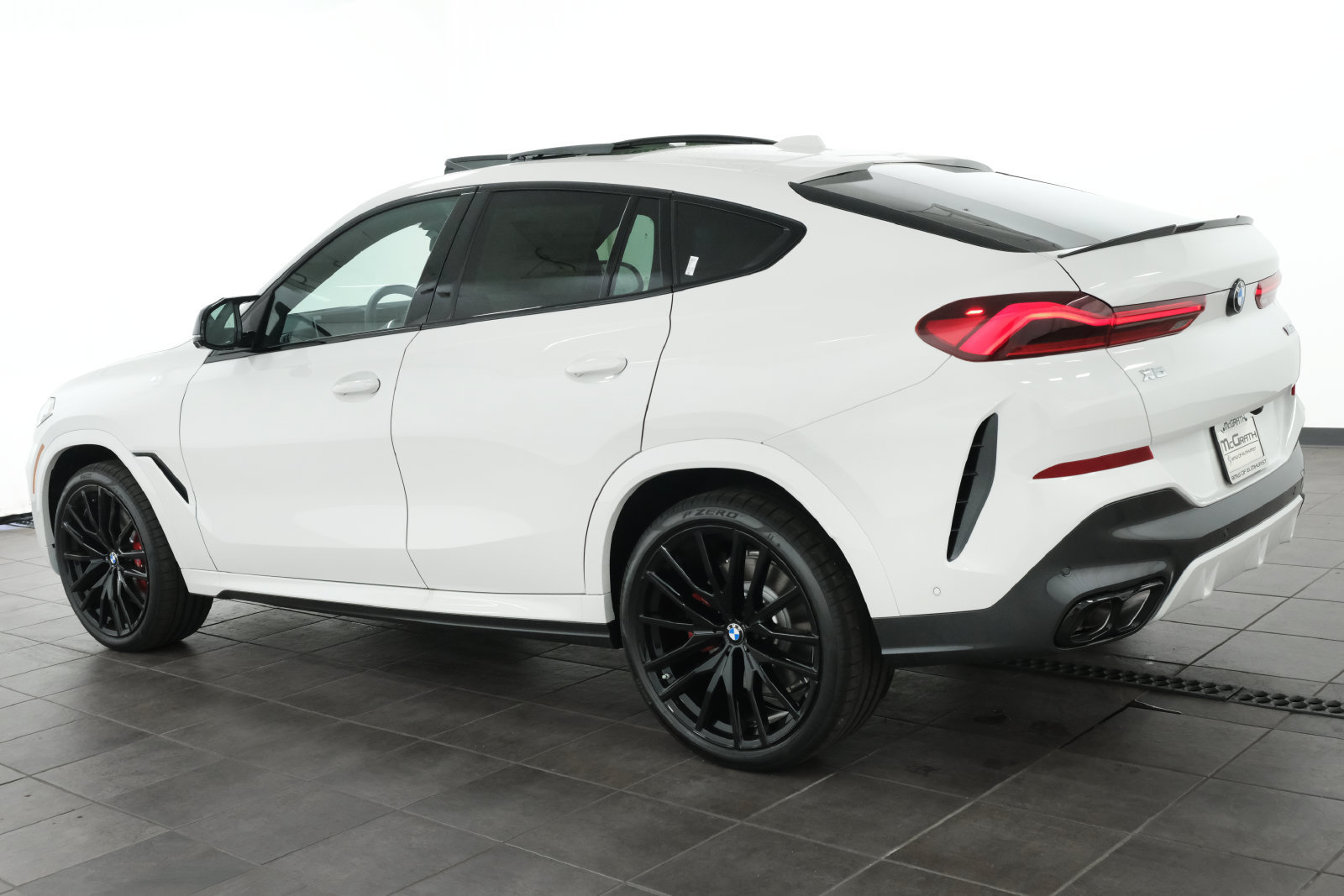 New 2027 BMW X6 M60i AWD/4WD image 4