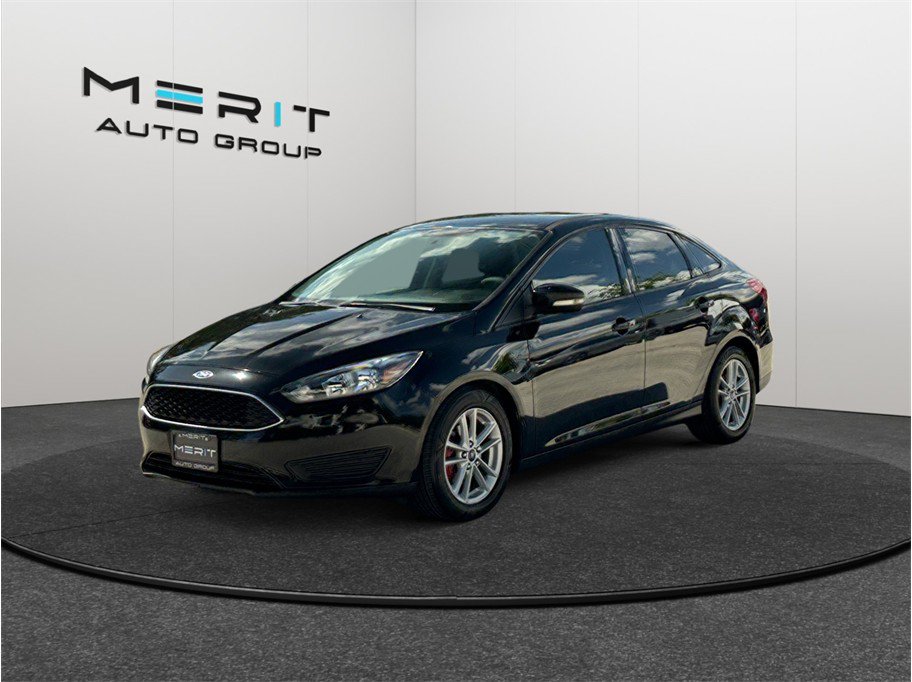 Used 2016 Ford Focus SE FWD image 4