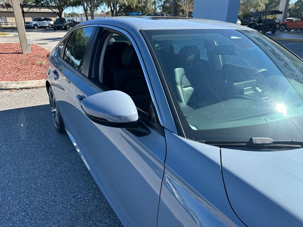 Used 2023 Honda Civic Touring image 15