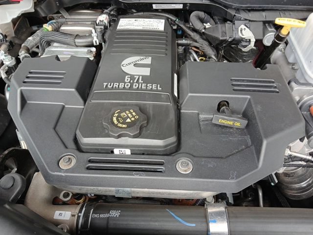 Used 2024 RAM 4500 Laramie AWD/4WD image 58