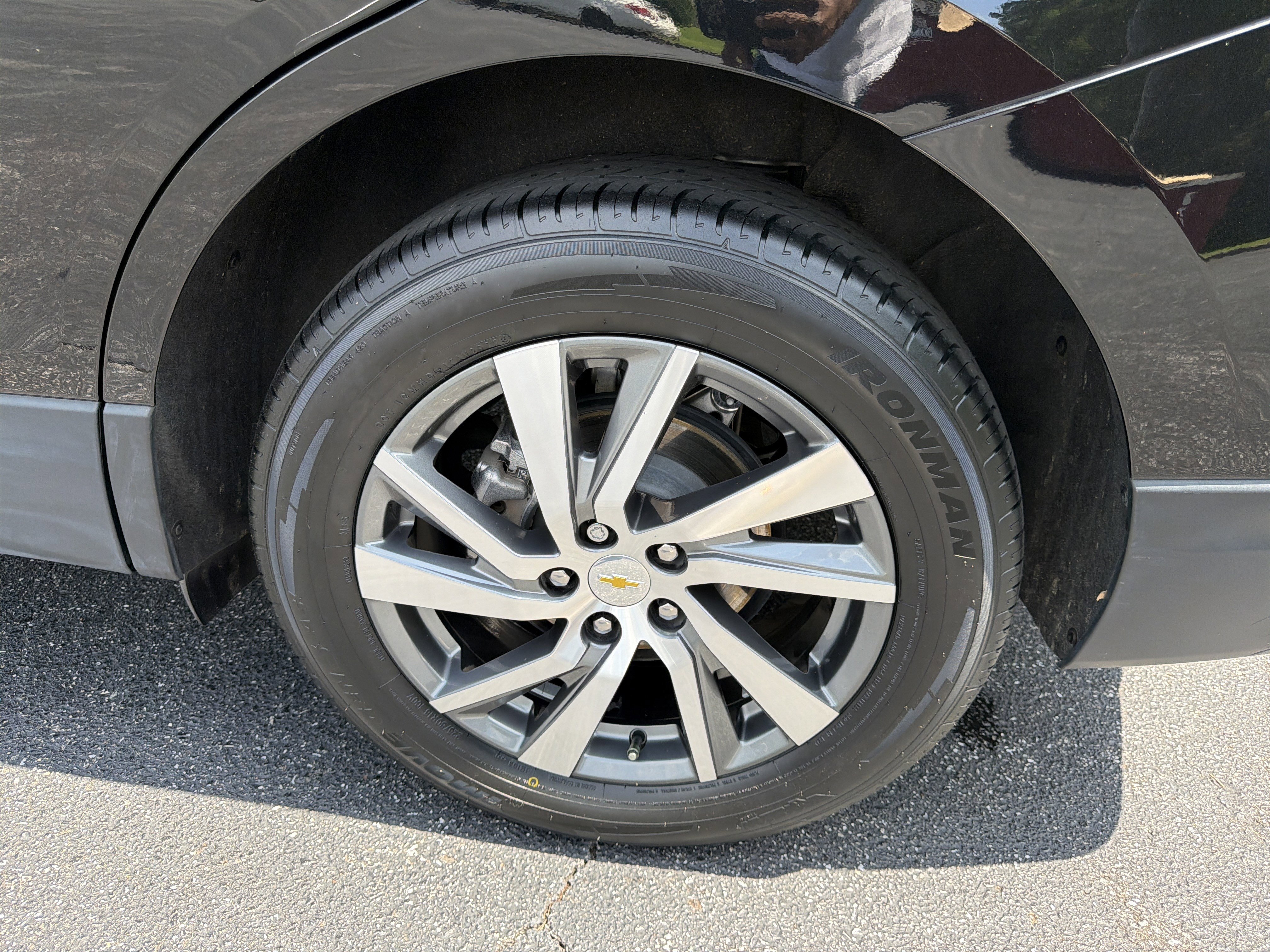 Used 2022 Chevrolet Equinox Premier FWD image 20