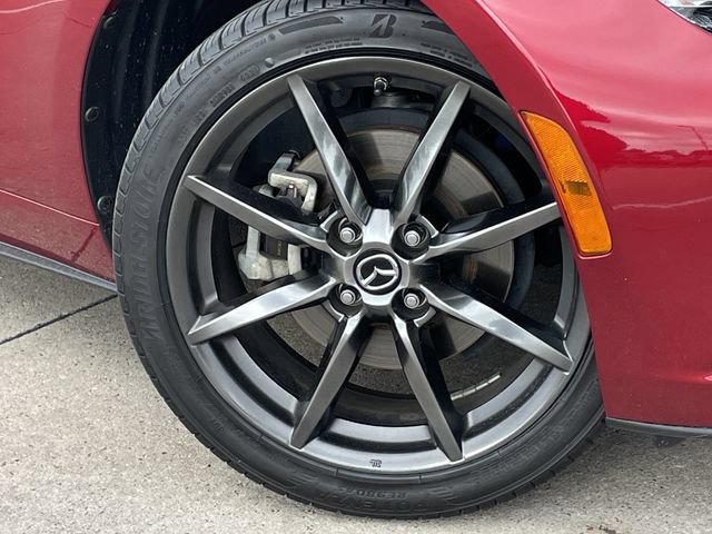 Used 2019 MAZDA MX-5 Miata RF Grand Touring RWD image 10