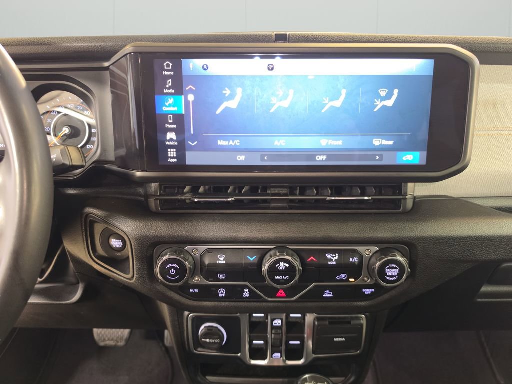 Used 2024 Jeep Wrangler Sport S image 13