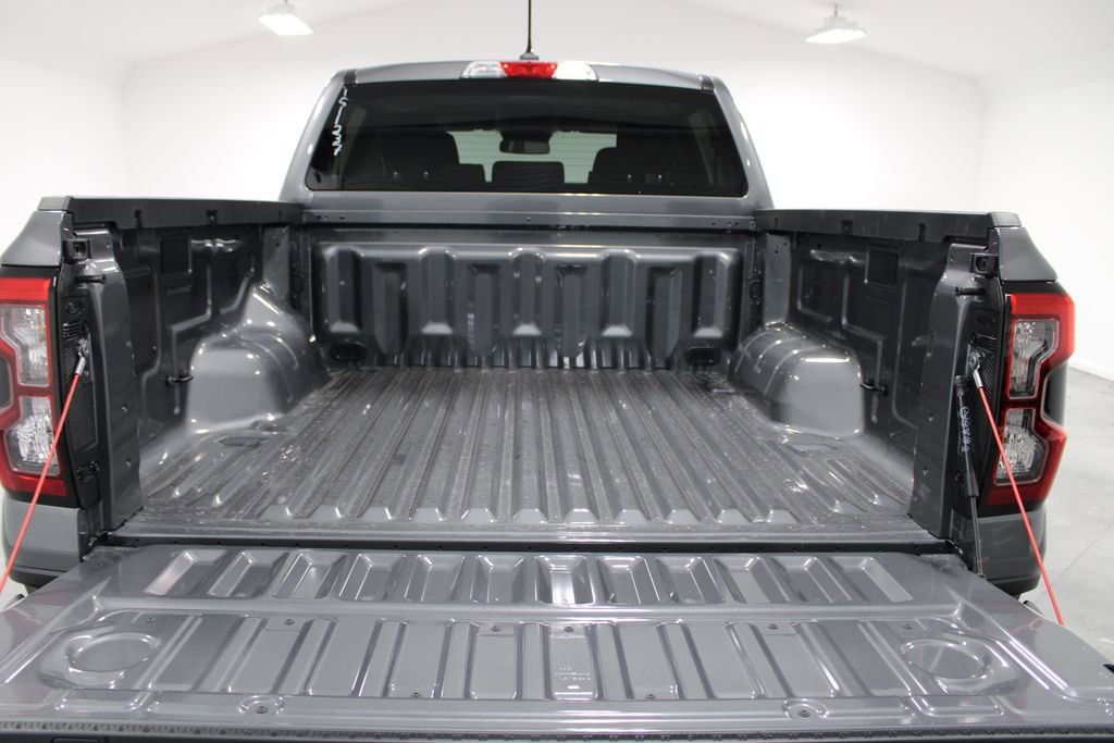New 2025 Ford Ranger XLT w/ Black Appearance Package image 16