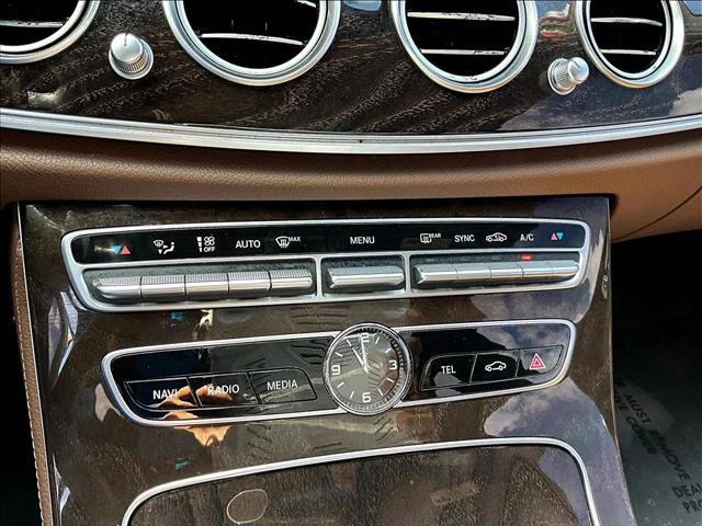 Used 2019 Mercedes-Benz E 300 image 23