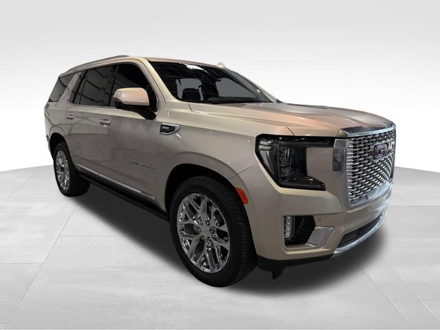 Used 2023 GMC Yukon Denali AWD/4WD image 3
