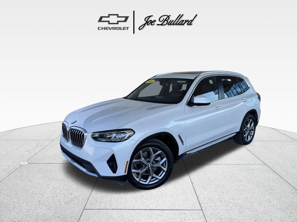 Used 2024 BMW X3 sDrive30i w/ Premium Package RWD image 1