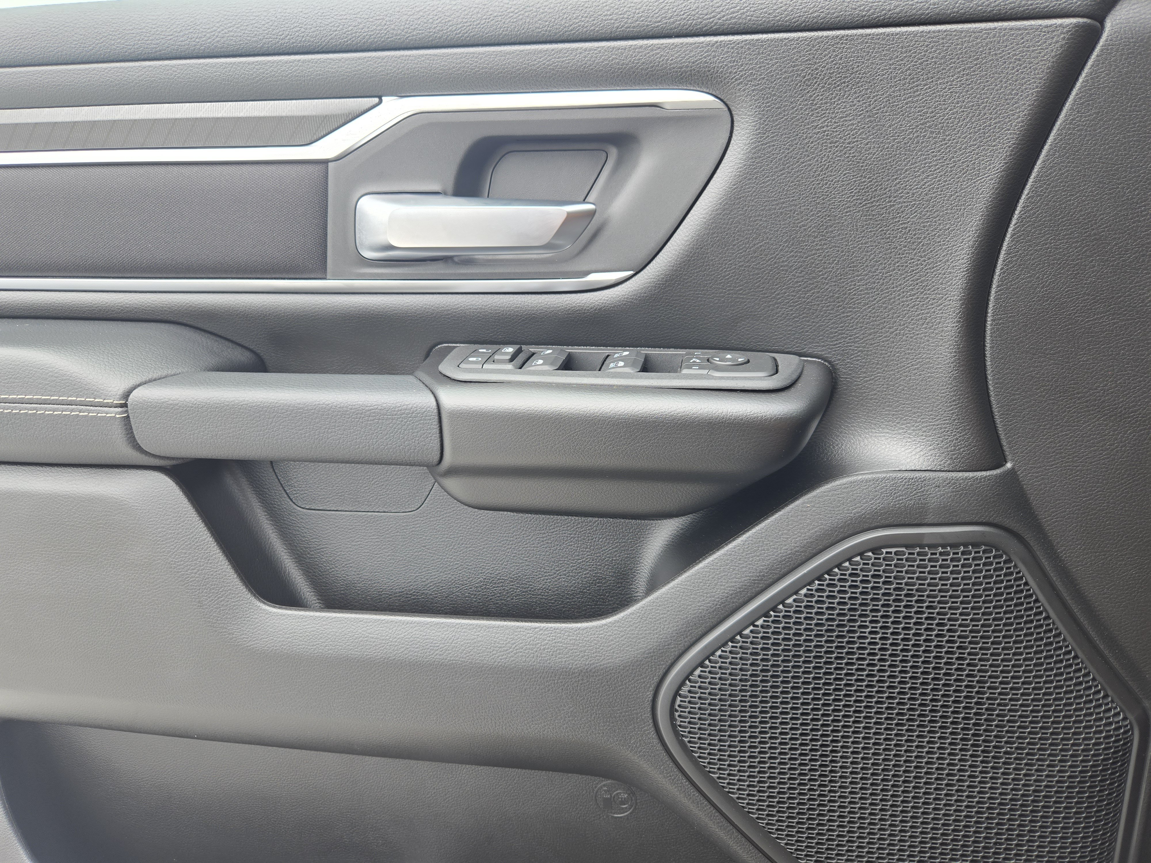 New 2026 RAM 1500 Big Horn AWD/4WD image 18