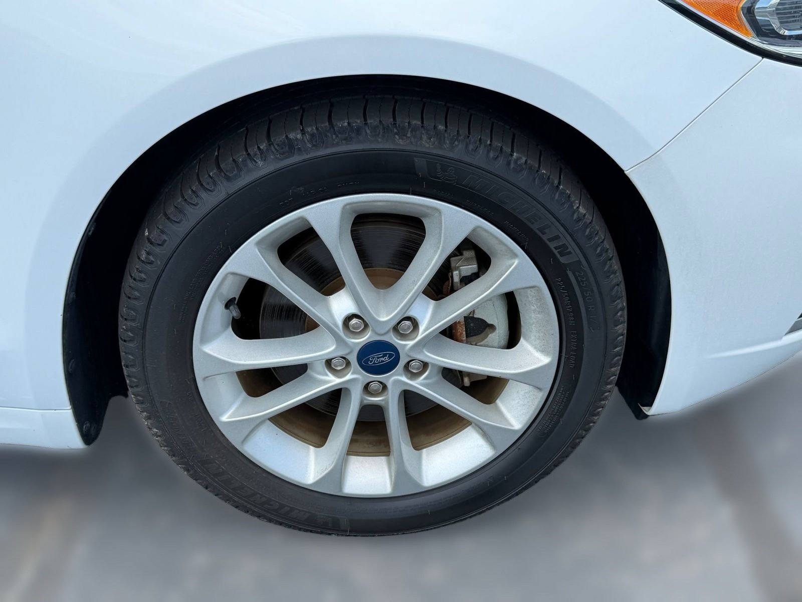 Used 2019 Ford Fusion Energi Titanium FWD image 9