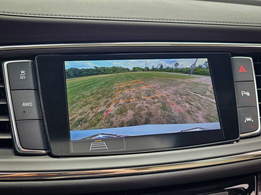 Used 2020 Buick Enclave Premium w/ Sun and Sites Package AWD/4WD image 28