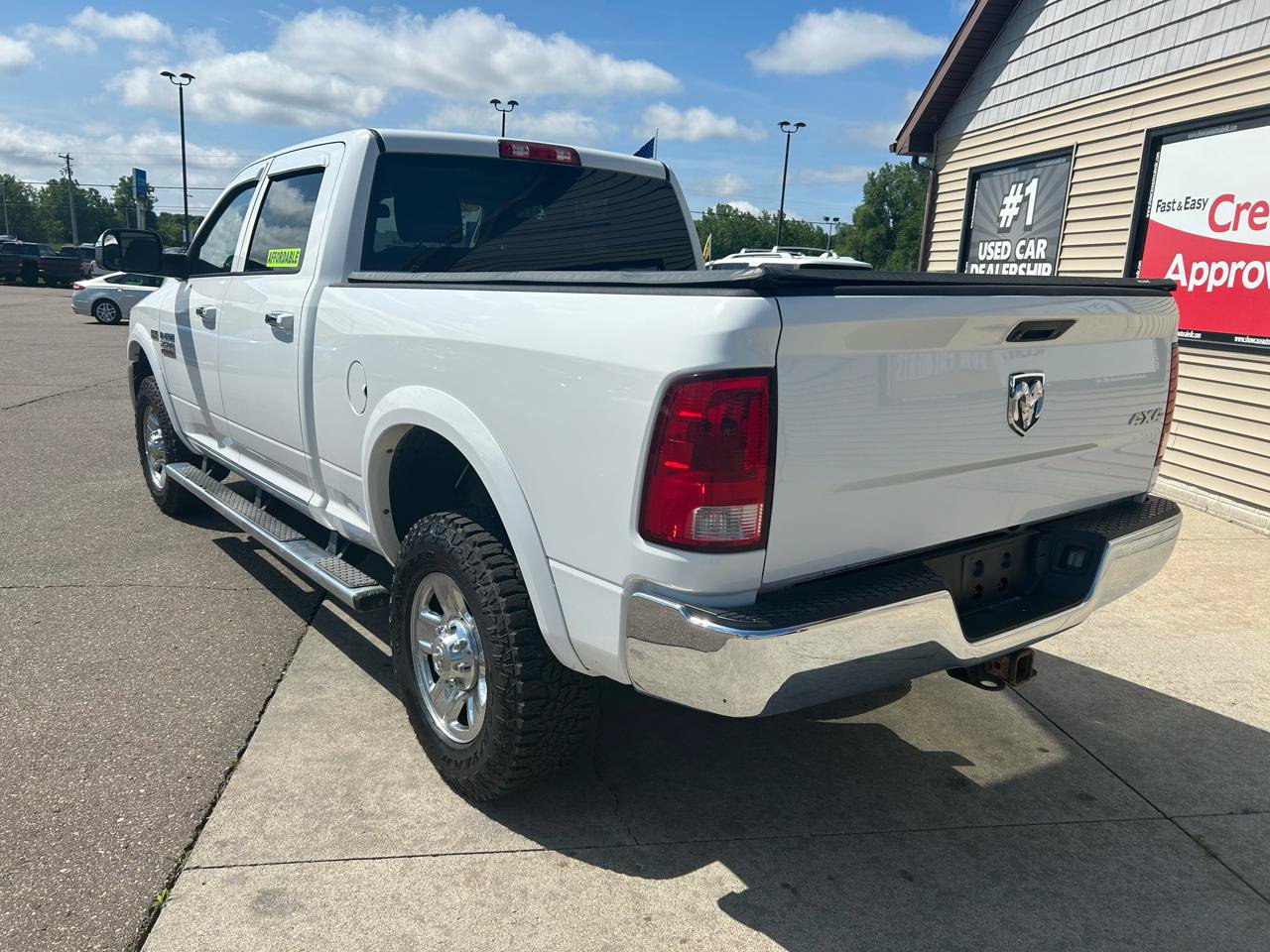 Used 2014 RAM 2500 Tradesman w/ Chrome Appearance Group AWD/4WD image 7