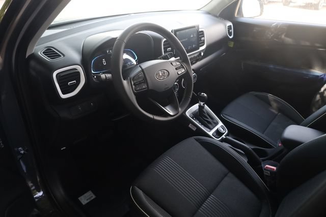 New 2026 Hyundai Venue SEL FWD image 10