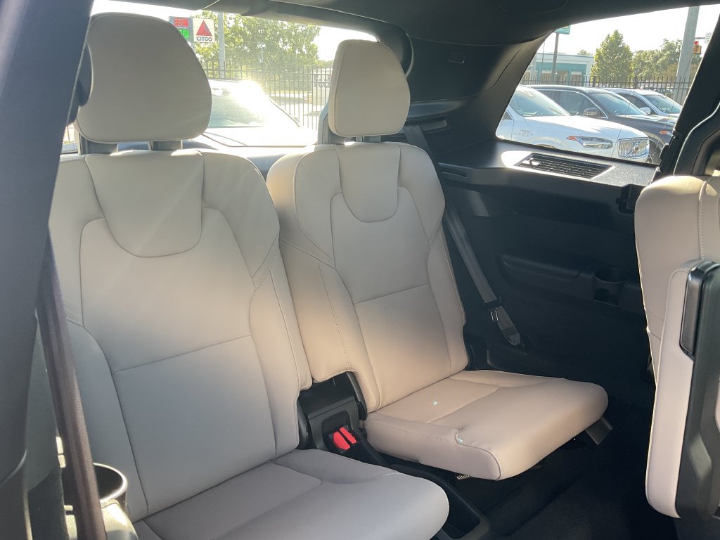 New 2027 Volvo XC90 B6 Plus AWD/4WD image 16