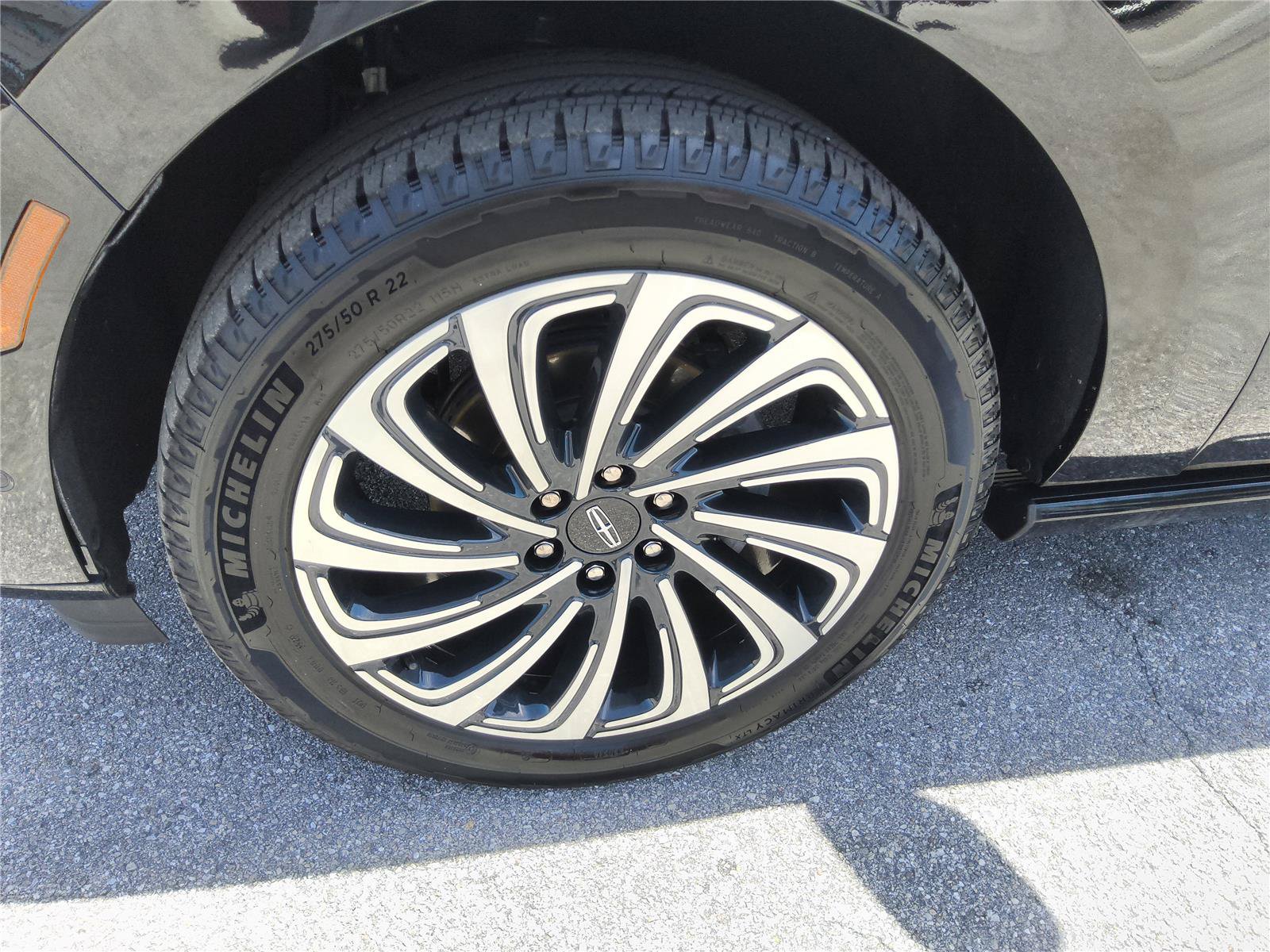 Used 2025 Lincoln Navigator L Black Label AWD/4WD image 9