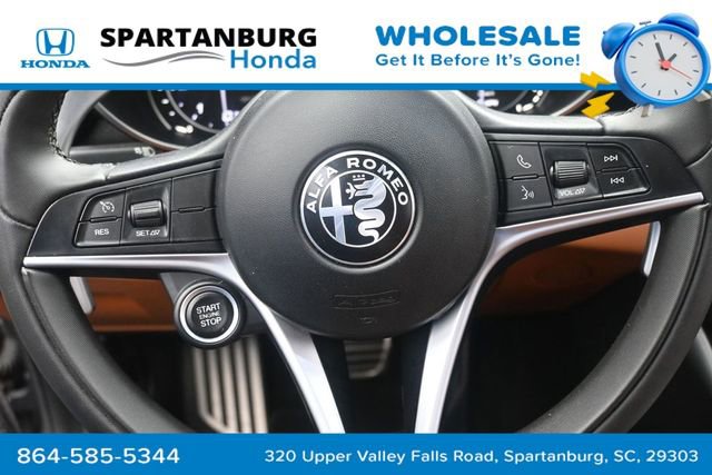 Used 2017 Alfa Romeo Giulia Ti w/ TI 19" Sport Package RWD image 14