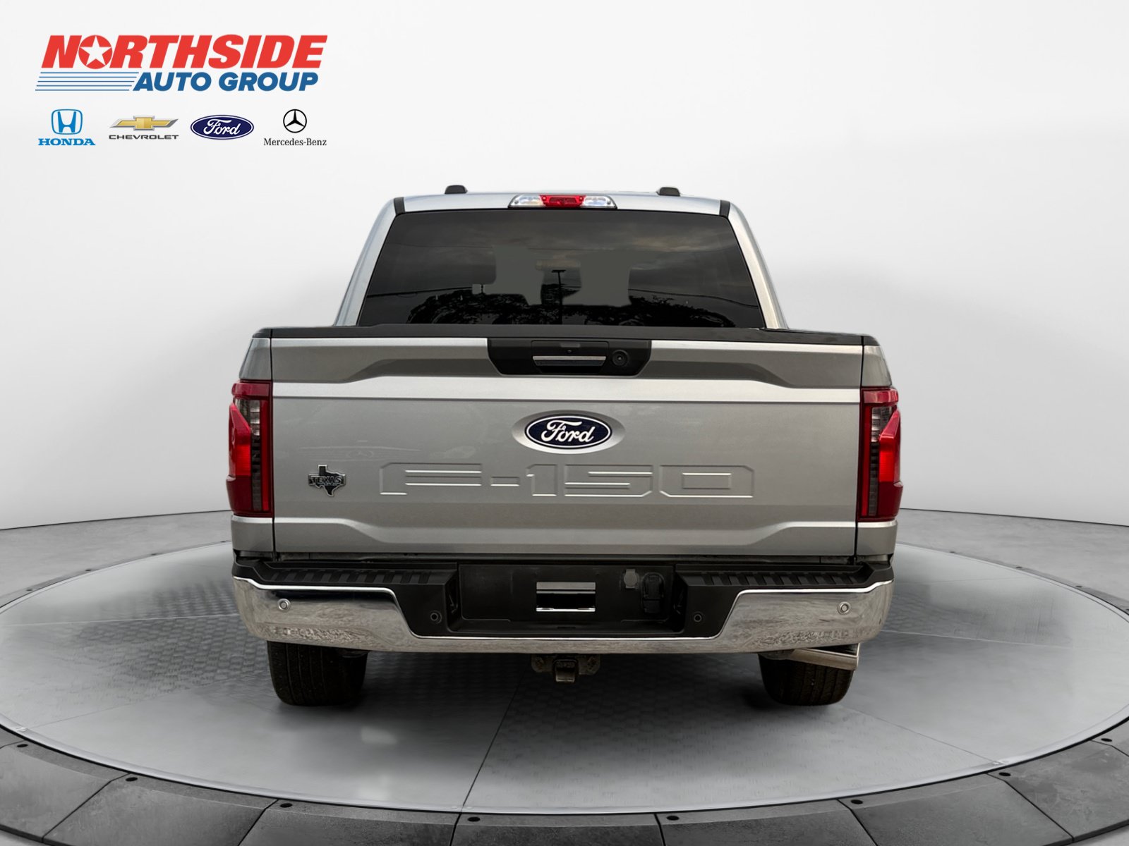 Used 2024 Ford F150 XLT w/ Mobile Office Package RWD image 6