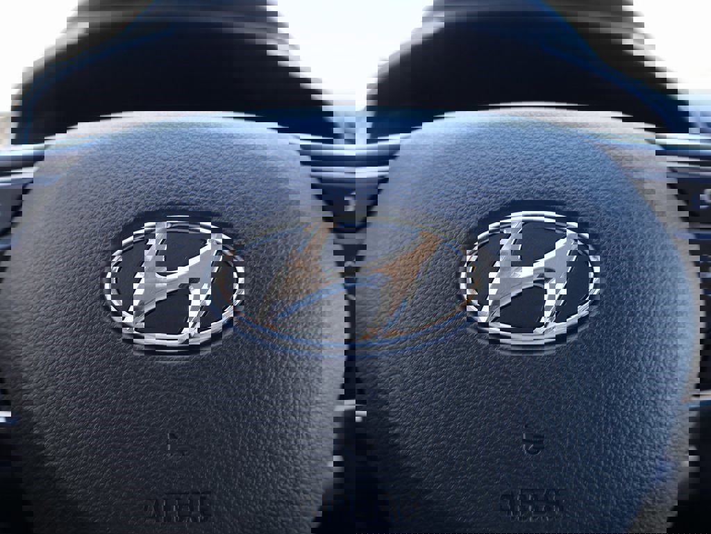 Certified 2022 Hyundai Santa Fe Blue image 28